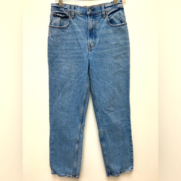 Abercrombie & Fitch Denim - Abercrombie & Fitch The 90’s Straight Ultra High Rise Jeans 28/6S Blue Casual
